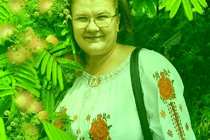 Naomi, 37 — Escort in Padina Matei, Romania