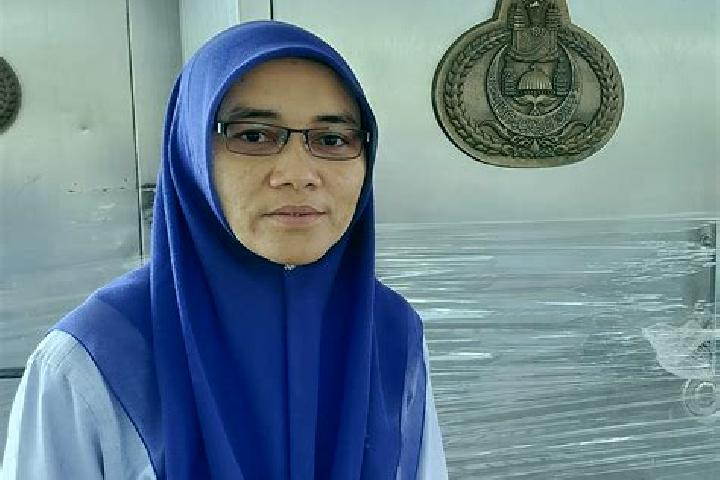 Naomi, 37 — Escort in Pengkalan Batu, Brunei