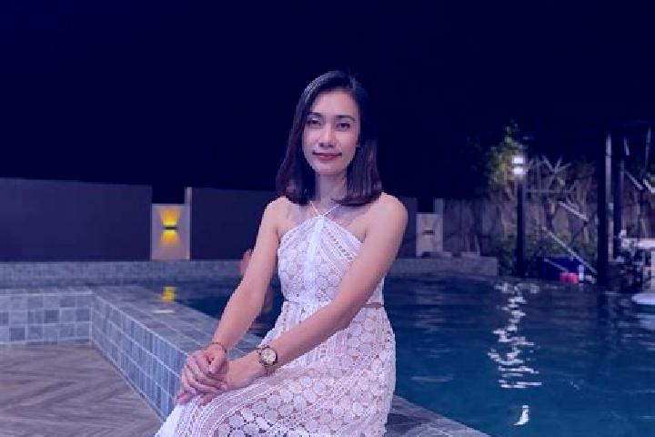 Naomi, 37 — Escort in Puan Selatan, Indonesia