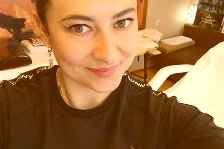 Naomi, 38, a black brown-eyed caucasian companion based in Baroy. Offering BDSM, OWO, Dinner Date. Available for incall and outcall, day and evening dates.