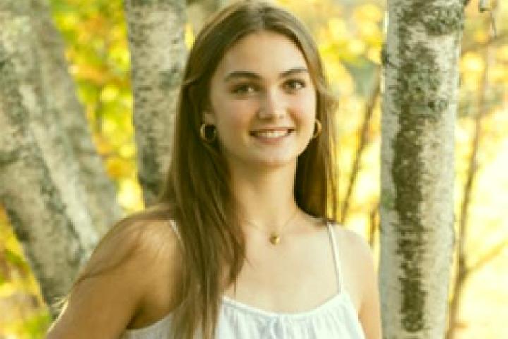 Naomi, 38 — Escort in Harrisville, United States