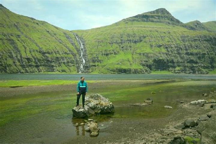 Naomi, 38 — Escort in Midvagur, Faroe Islands
