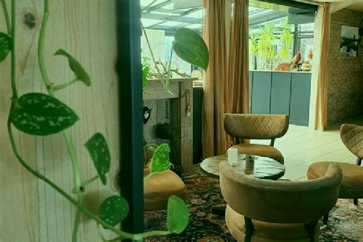 Naomi, 38 — Escort in Sintjohannesga, Netherlands
