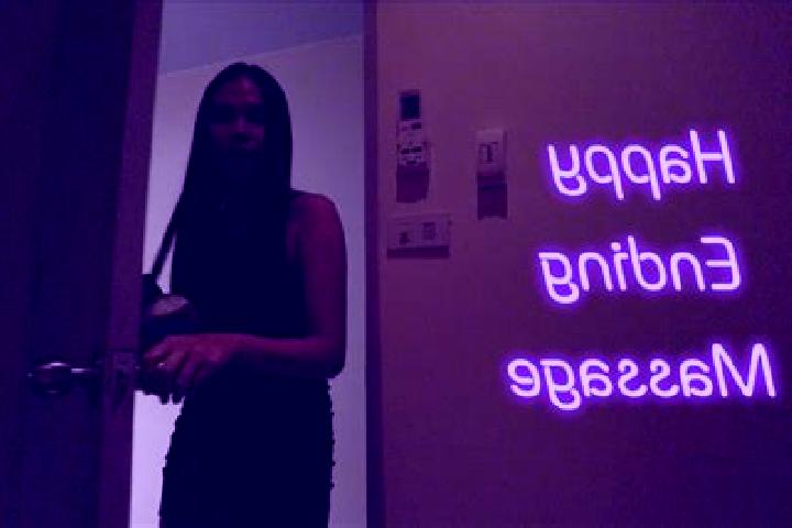 Naomi, 39, a black dark-eyed caribbean companion based in Kezilexilike. Offering OWO, Party Girl, Erotic Massage. Available for incall and outcall, day and e...