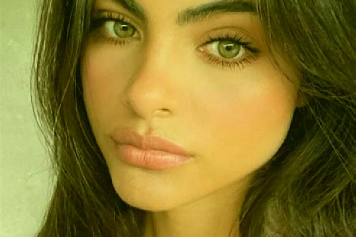 Naomi, 39, a black dark-eyed indian companion based in El Borma. Offering Tantra, 69, CIM. Available for incall and outcall, day and evening dates.