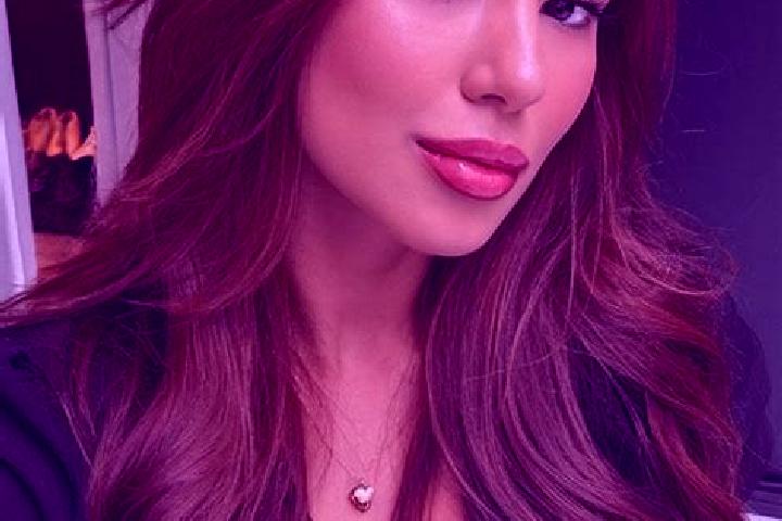 Naomi, 39, a chestnut dark-eyed latina companion based in Beerzel. Offering Massage, Fetish, A-Level. Available for incall and outcall, overnight bookings av...