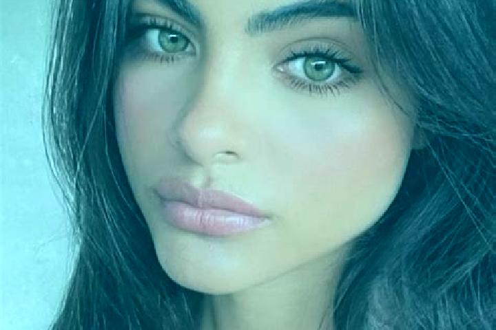 Naomi, 39, a dark blonde dark-eyed indian companion based in Bastogne. Offering Erotic Massage, Dinner Date, Tantra, GFE. Available for incall and outcall, o...