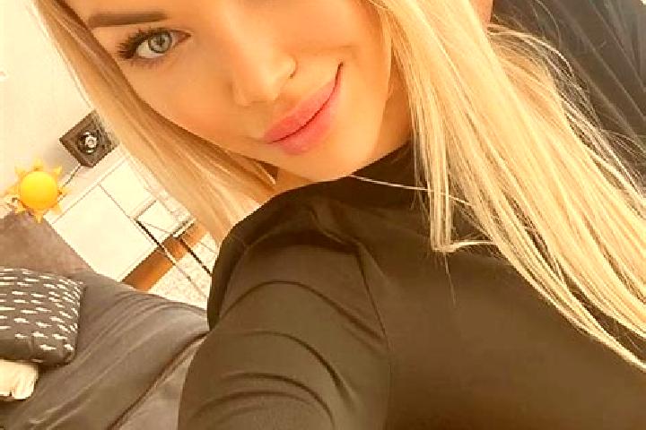 Naomi, 39 — Escort in Nesovice, Czech Republic