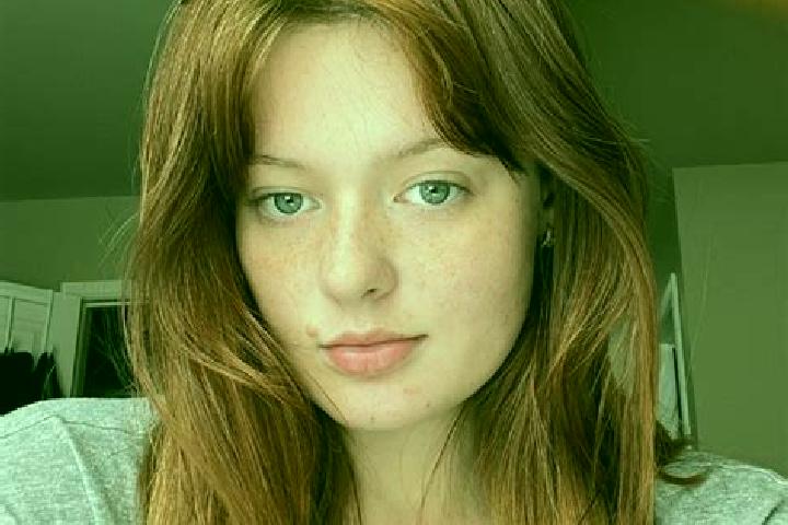 Natalie, 20, a auburn amber-eyed mixed companion based in Rio Grande. Offering Party Girl, Girlfriend Experience, Erotic Massage. Available for incall and ou...