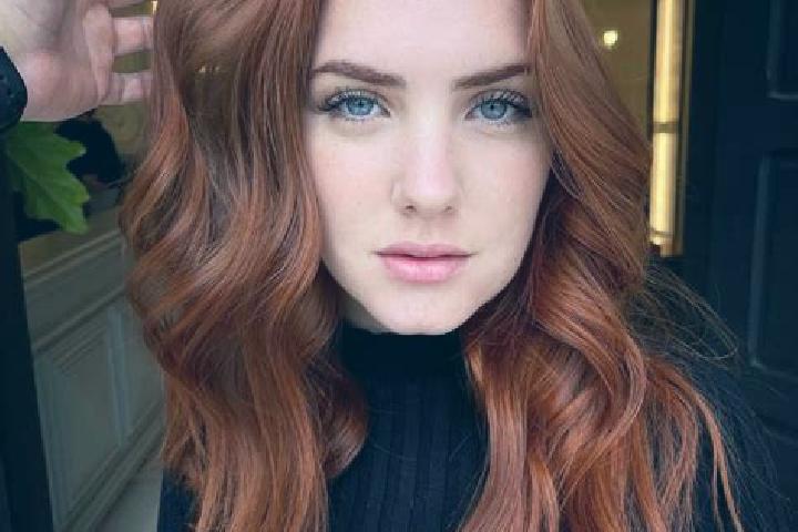Natalie, 20, a auburn blue-eyed middle eastern companion based in Pobra de Trives. Offering Girlfriend Experience, Travel Companion, OWO, Domination. Availab...