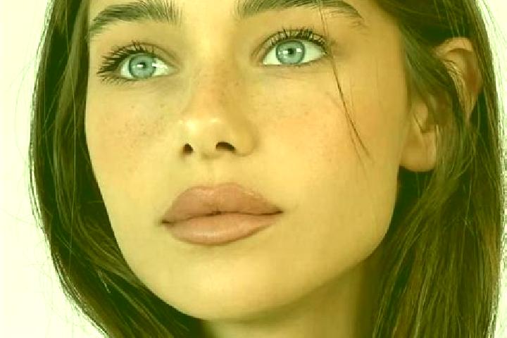 Natalie, 20, a brunette grey-eyed caribbean companion based in Tagoura. Offering OWO, Roleplay, Party Girl. Available for incall and outcall, overnight booki...
