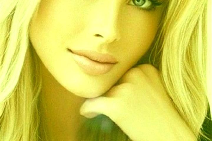 Natalie, 20, a dark blonde amber-eyed caucasian companion based in Heatherton. Offering Overnight, Girlfriend Experience, A-Level. Available for incall and o...