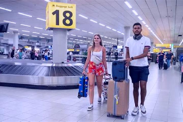 Natalie, 20 — Escort in Upper Hell s Gate, Bonaire