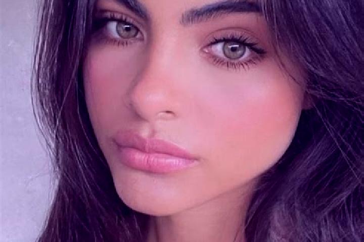 Natalie, 21, a black hazel-eyed latina companion based in Maatkas. Offering Erotic Massage, Fetish, Overnight, Duos. Available for incall and outcall, day an...