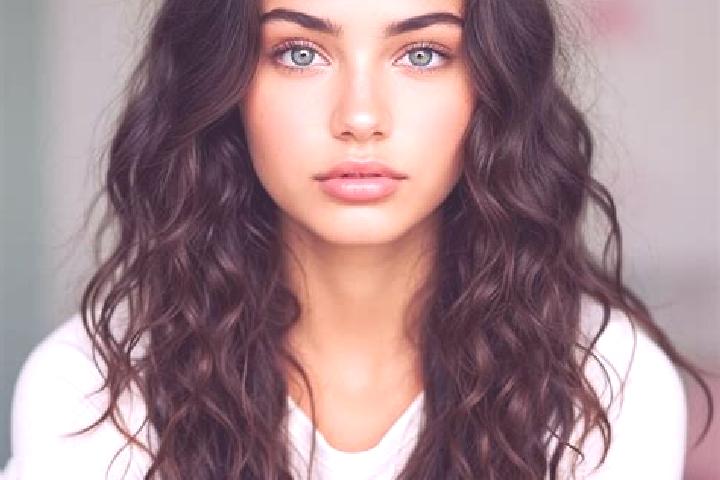 Natalie, 21, a brunette dark-eyed mediterranean companion based in Hery-sur-Alby. Offering Massage, Couples, Party Girl, Striptease. Available for incall and...