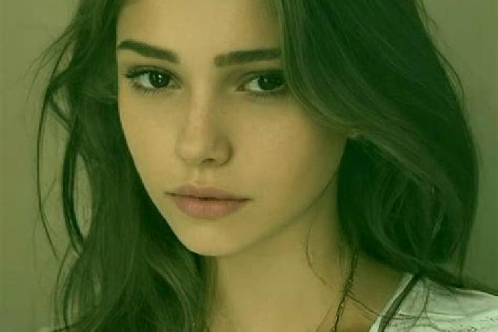 Natalie, 21, a chestnut dark-eyed slavic companion based in Dagbasi. Offering Couples, Party Girl, Erotic Massage. Available for incall and outcall, overnigh...