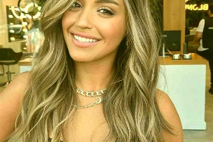 Natalie, 21, a dark blonde brown-eyed caucasian companion based in Aguas Claras. Offering Striptease, Couples. Available for incall and outcall, overnight bo...