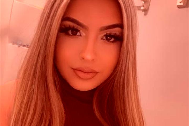 Natalie, 21, a red brown-eyed latina companion based in Banff. Offering Striptease, Deep French Kissing, A-Level, OWO. Available for incall and outcall, over...