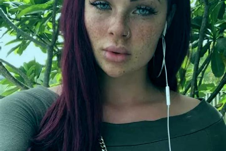 Natalie, 21, a red green-eyed caribbean companion based in Rig-Rig. Offering GFE, Striptease, 69, OWO, Duos. Available for incall and outcall, day and evenin...
