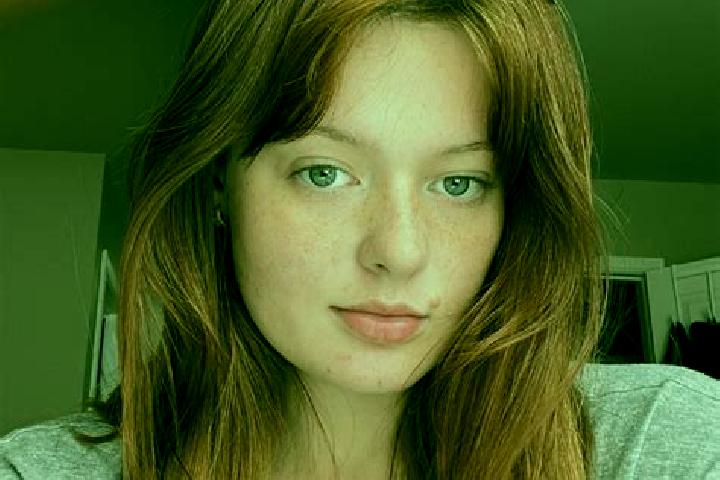 Natalie, 22, a auburn hazel-eyed caucasian companion based in Kalu Chak. Offering Overnight, Tantra, GFE. Available for incall and outcall, day and evening d...