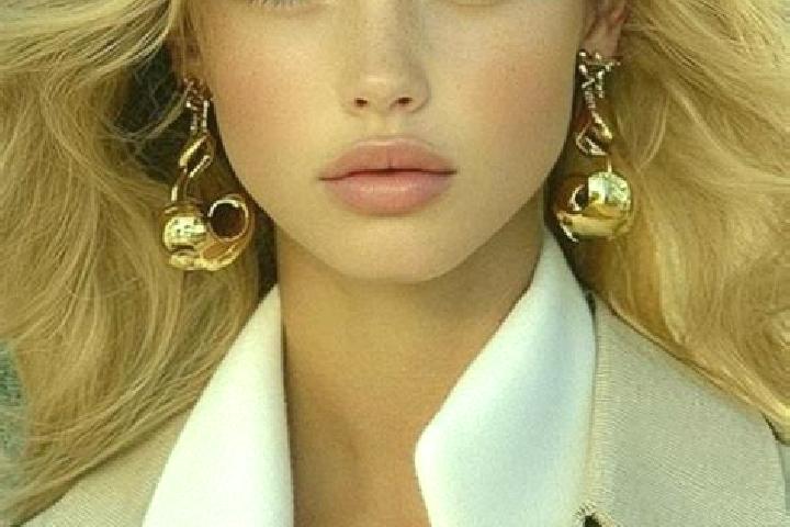 Natalie, 22, a blonde amber-eyed indian companion based in Passavant-la-Rochere. Offering Massage, Girlfriend Experience, Travel Companion, Tantra, CIM. Avai...