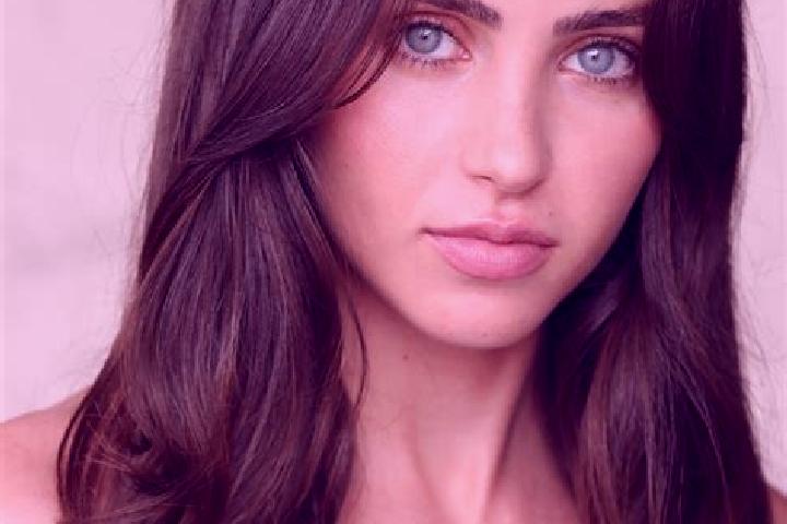 Natalie, 22, a brunette brown-eyed latina companion based in Gnosjoe. Offering BDSM, Erotic Massage, Girlfriend Experience, 69. Available for incall and outc...