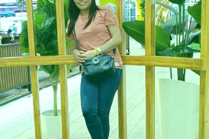 Natalie, 22 — Escort in Buang, Philippines