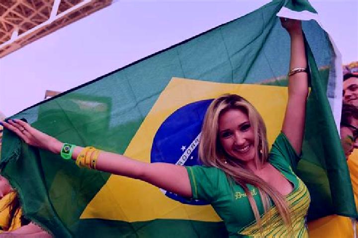 Natalie, 22 — Escort in Cotegipe, Brazil