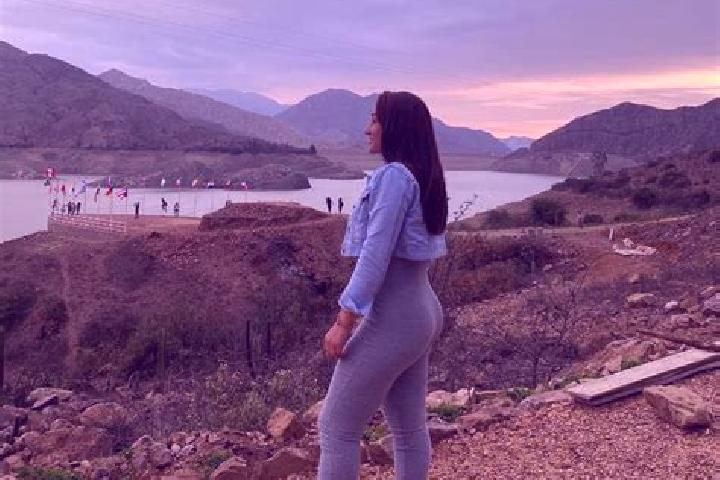 Natalie, 22 — Escort in Uticyacu, Peru