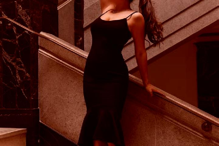 Natalie, 23, a brunette amber-eyed latina companion based in Battifollo. Offering Party Girl, A-Level, Tantra, Dinner Date, 69. Available for incall and outc...