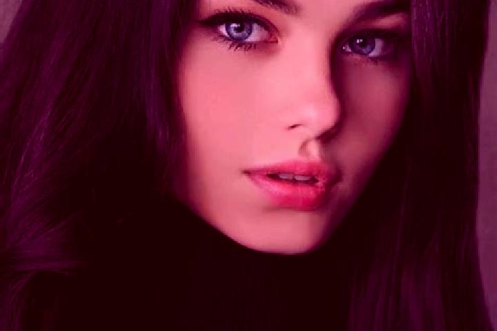 Natalie, 23, a chestnut blue-eyed slavic companion based in Kaleva. Offering CIM, Tantra, Dinner Date. Available for incall and outcall, overnight bookings a...