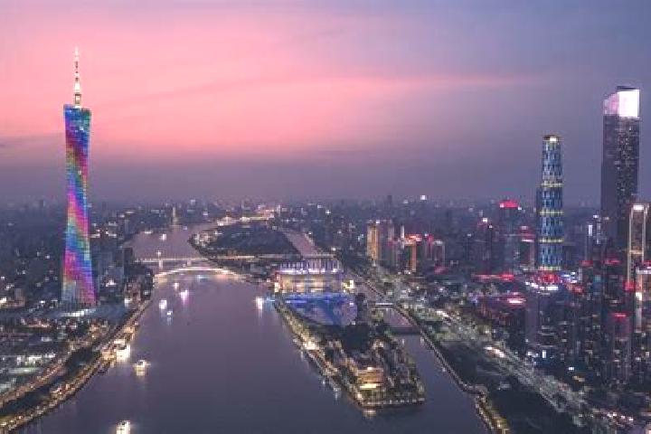 Natalie, 23 — Escort in Chengdu, China