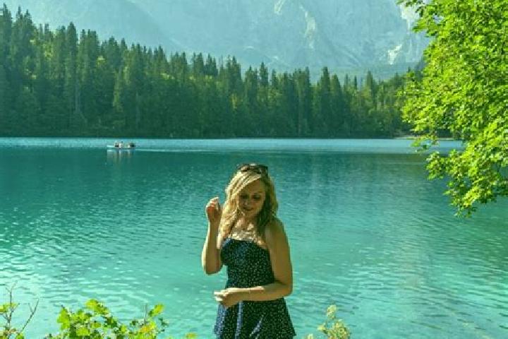 Natalie, 23 — Escort in Fusine, Italy