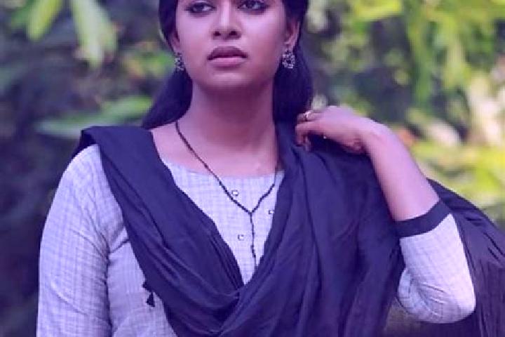 Natalie, 23 — Escort in Kadakkavoor, India