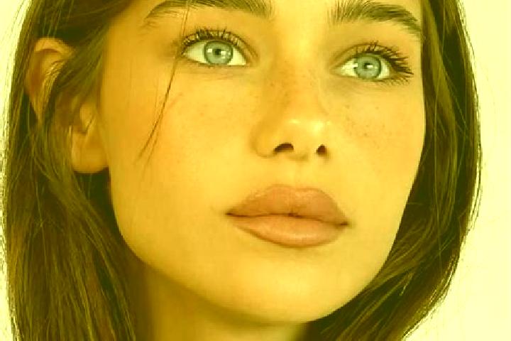 Natalie, 24, a brunette brown-eyed european companion based in Valencia. Offering 69, Couples, Prostate Massage, Erotic Massage. Available for incall and out...