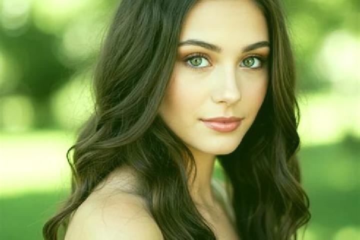 Natalie, 24, a brunette hazel-eyed european companion based in Kaspi. Offering Striptease, Party Girl, Prostate Massage. Available for incall and outcall, ov...