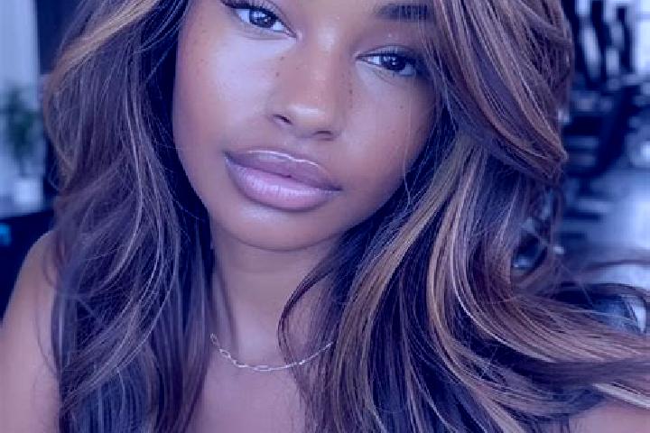 Natalie, 24, a dark blonde brown-eyed ebony companion based in Brent Knoll. Offering Dinner Date, Fetish, Massage, Tantra. Available for incall and outcall, ...
