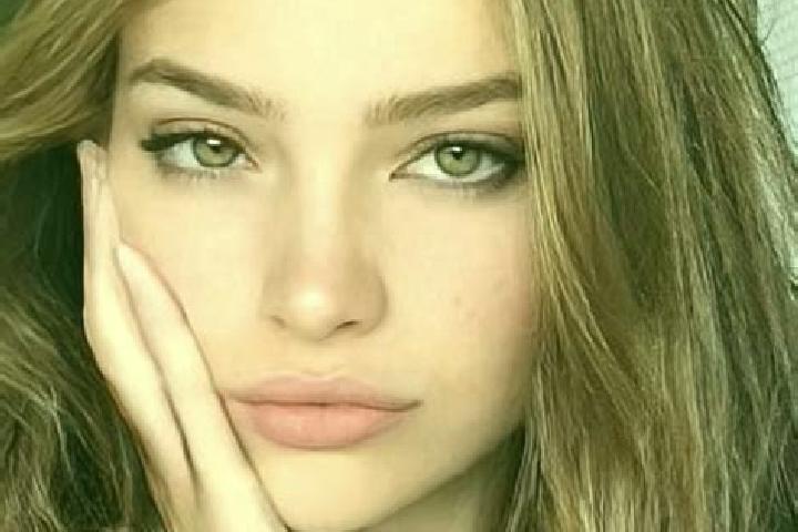 Natalie, 24, a dark blonde hazel-eyed slavic companion based in Analandia. Offering OWO, Couples, Roleplay, GFE. Available for incall and outcall, day and ev...