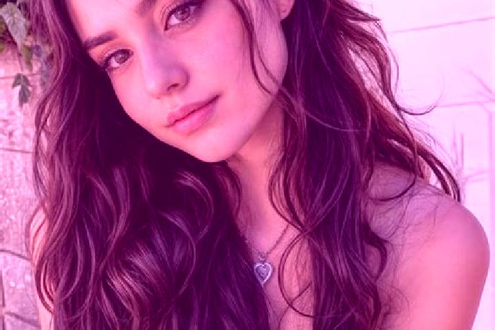 Natalie, 25, a auburn hazel-eyed middle eastern companion based in Sant Carles de Peralta. Offering Erotic Massage, OWO, Prostate Massage, CIM, Party Girl. A...
