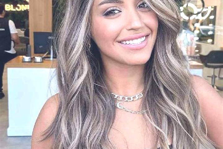 Natalie, 25, a dark blonde brown-eyed mixed companion based in Asudubi. Offering Erotic Massage, Couples, Duos. Available for incall and outcall, day and eve...