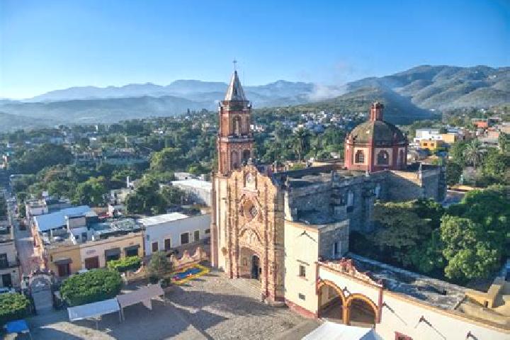 Natalie, 25 — Escort in Atongo, Mexico