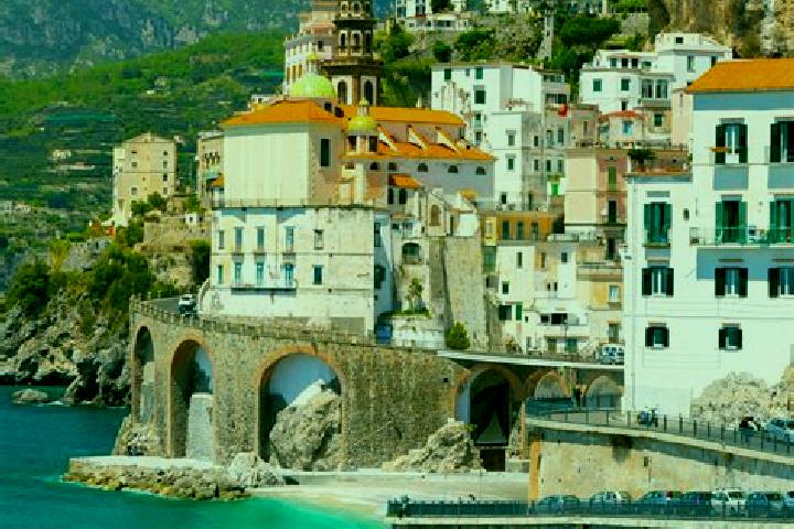Natalie, 25 — Escort in Bellante, Italy