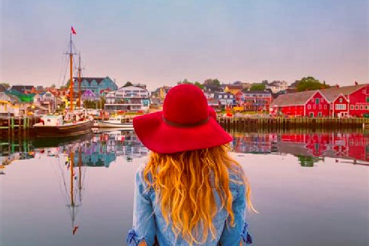 Natalie, 25 — Escort in Lunenburg, Canada