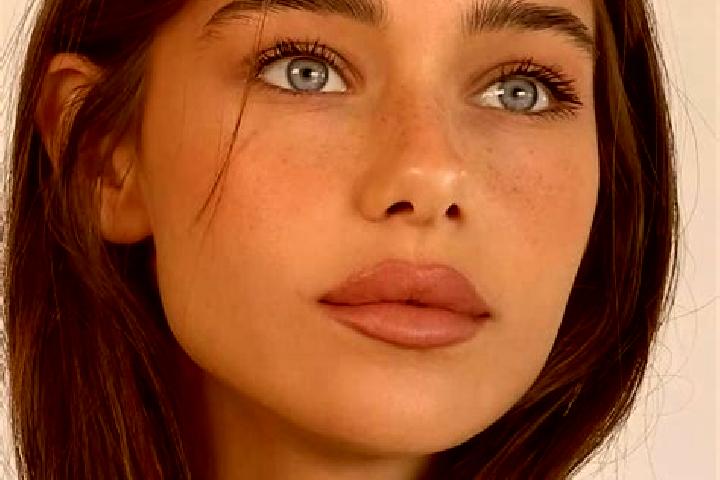 Natalie, 26, a brunette blue-eyed middle eastern companion based in Ahueyahualco. Offering CIM, 69, Party Girl, Tantra, Overnight. Available for incall and o...