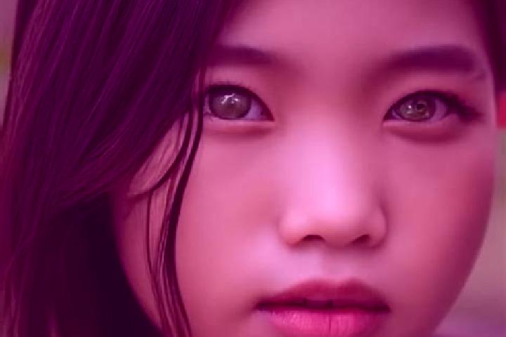 Natalie, 26, a brunette green-eyed asian companion based in Beauraing. Offering Fetish, Tantra, Roleplay. Available for incall and outcall, overnight booking...