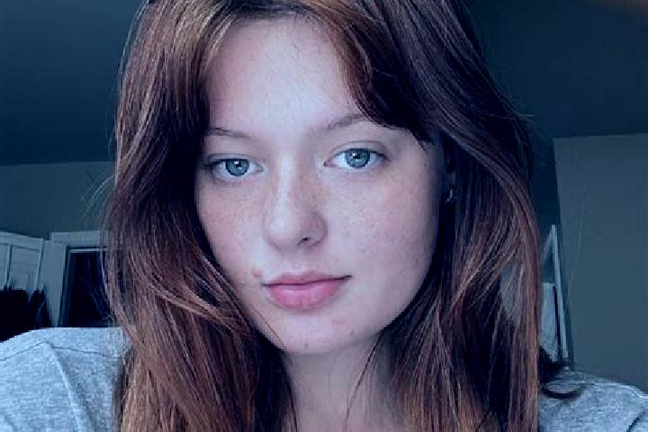 Natalie, 26, a red grey-eyed caucasian companion based in Bili Oslavy. Offering A-Level, BDSM, Prostate Massage. Available for incall and outcall, day and ev...