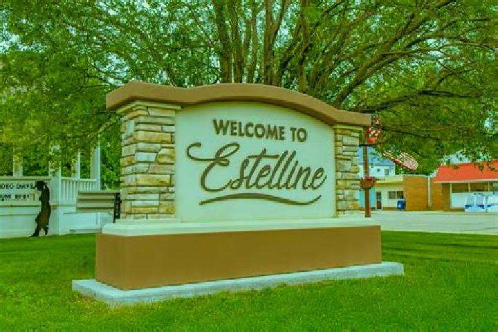 Natalie, 26 — Escort in Estelline, United States