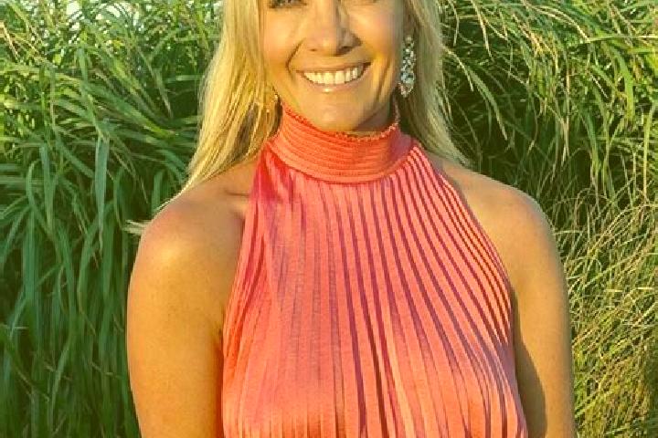 Natalie, 26 — Escort in Evanston, Australia