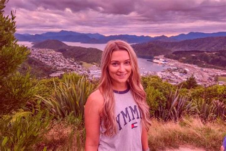 Natalie, 26 — Escort in Mapua, New Zealand