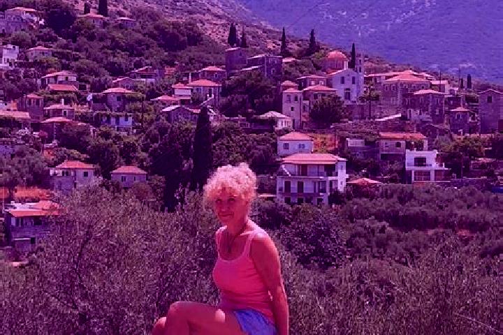Natalie, 26 — Escort in Nea Poteidaia, Greece